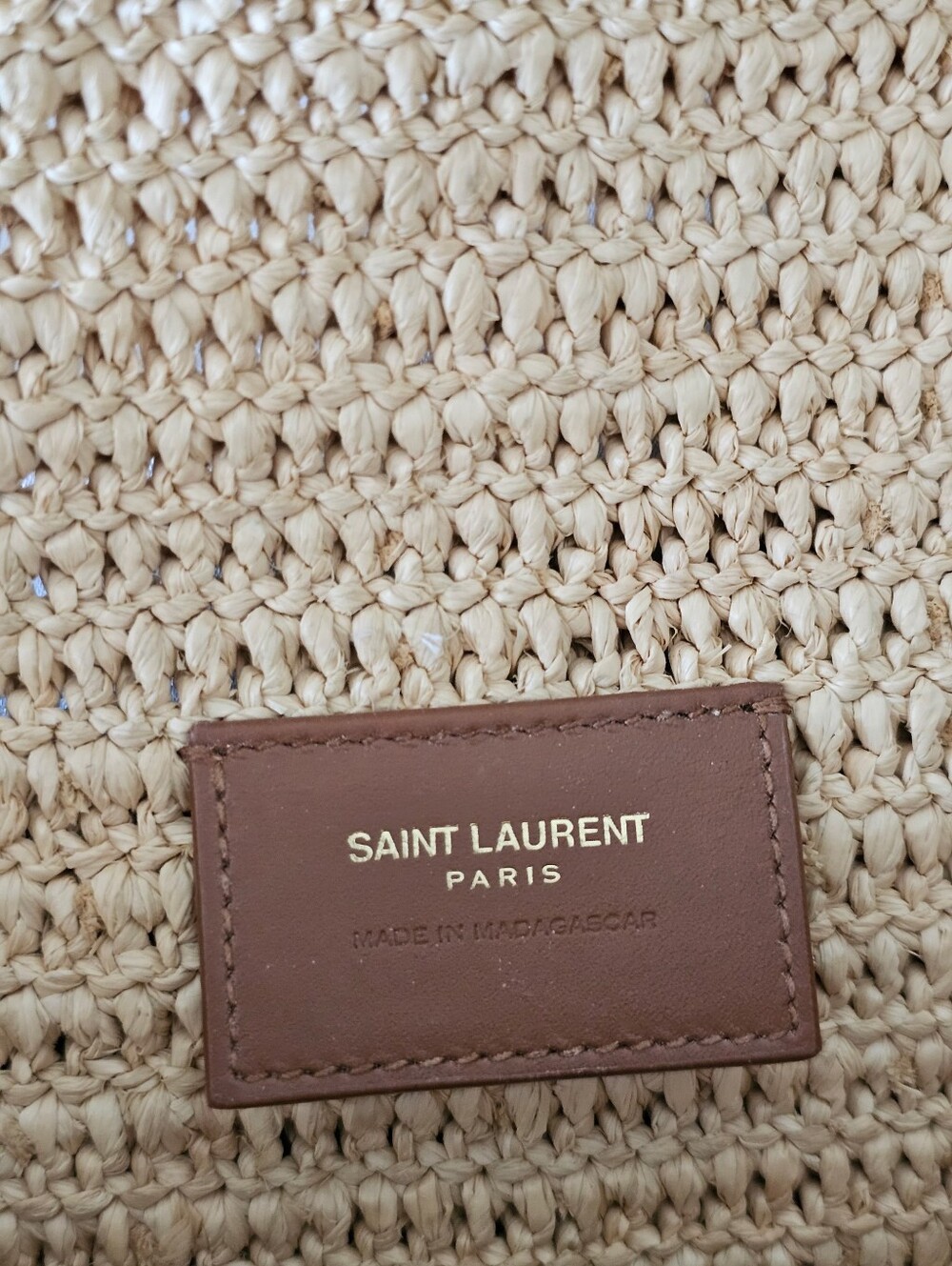 Small YSL Raffia Clutch - Picture 9 of 16